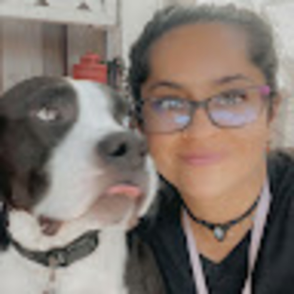Meet your Posher, Sahar